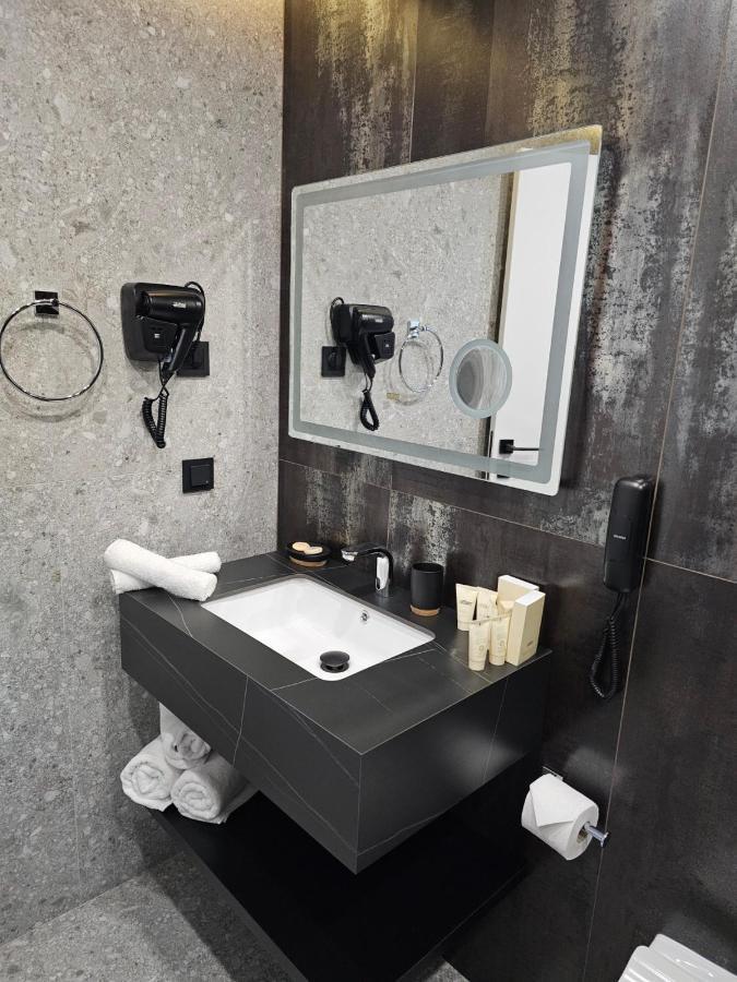 Mm Boutique Hotel Burgas Extérieur photo