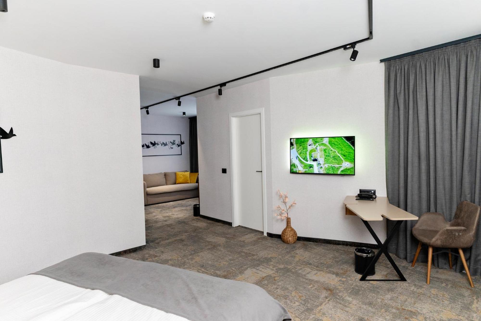 Mm Boutique Hotel Burgas Extérieur photo