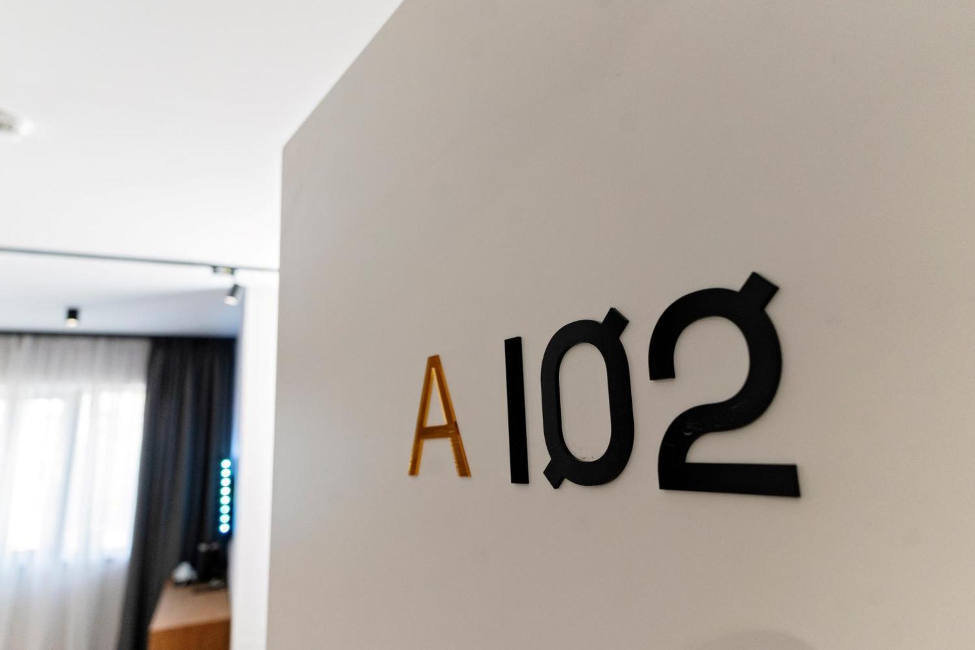 Mm Boutique Hotel Burgas Extérieur photo